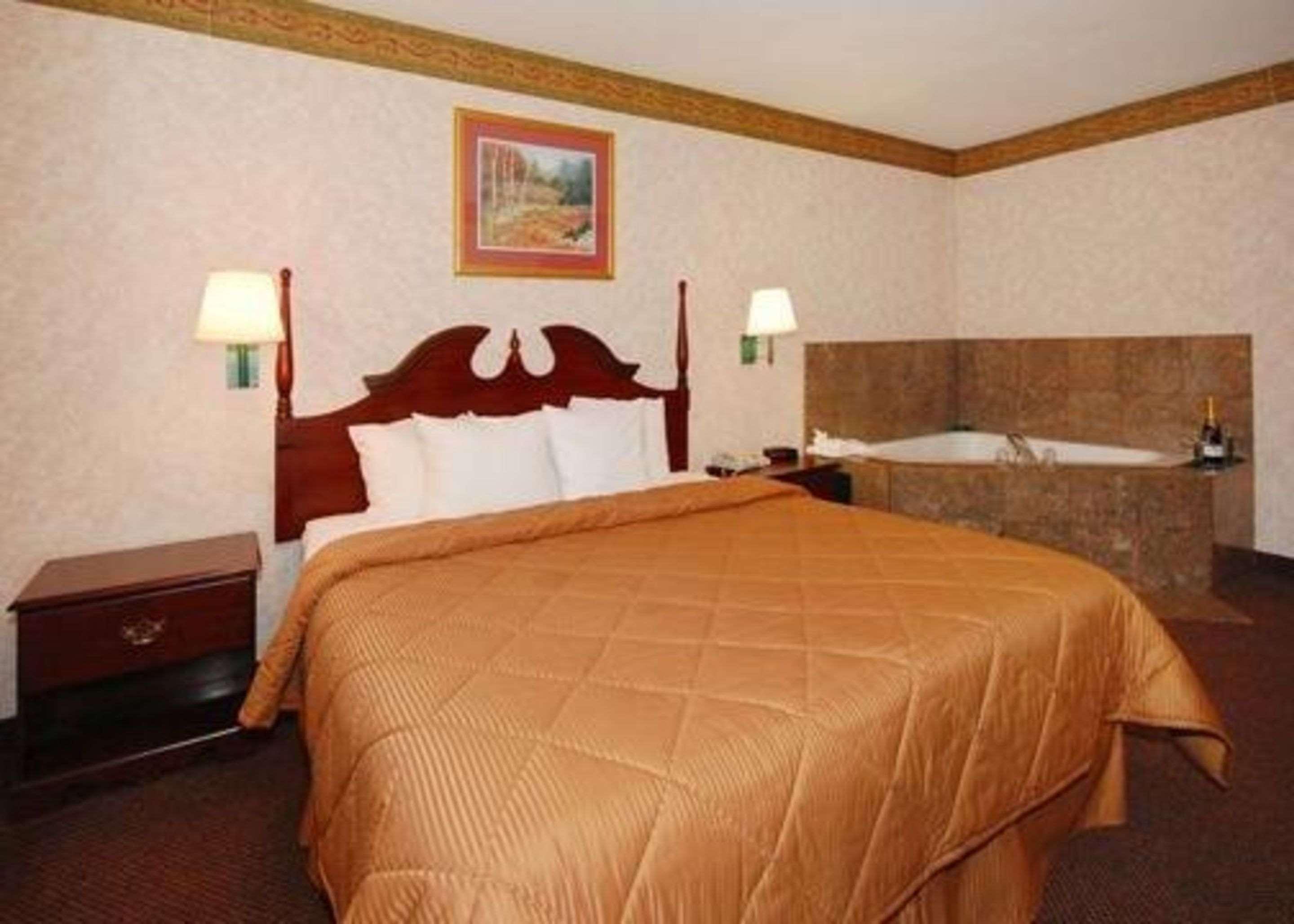 Quality Inn & Suites Tarboro - Kingsboro Esterno foto
